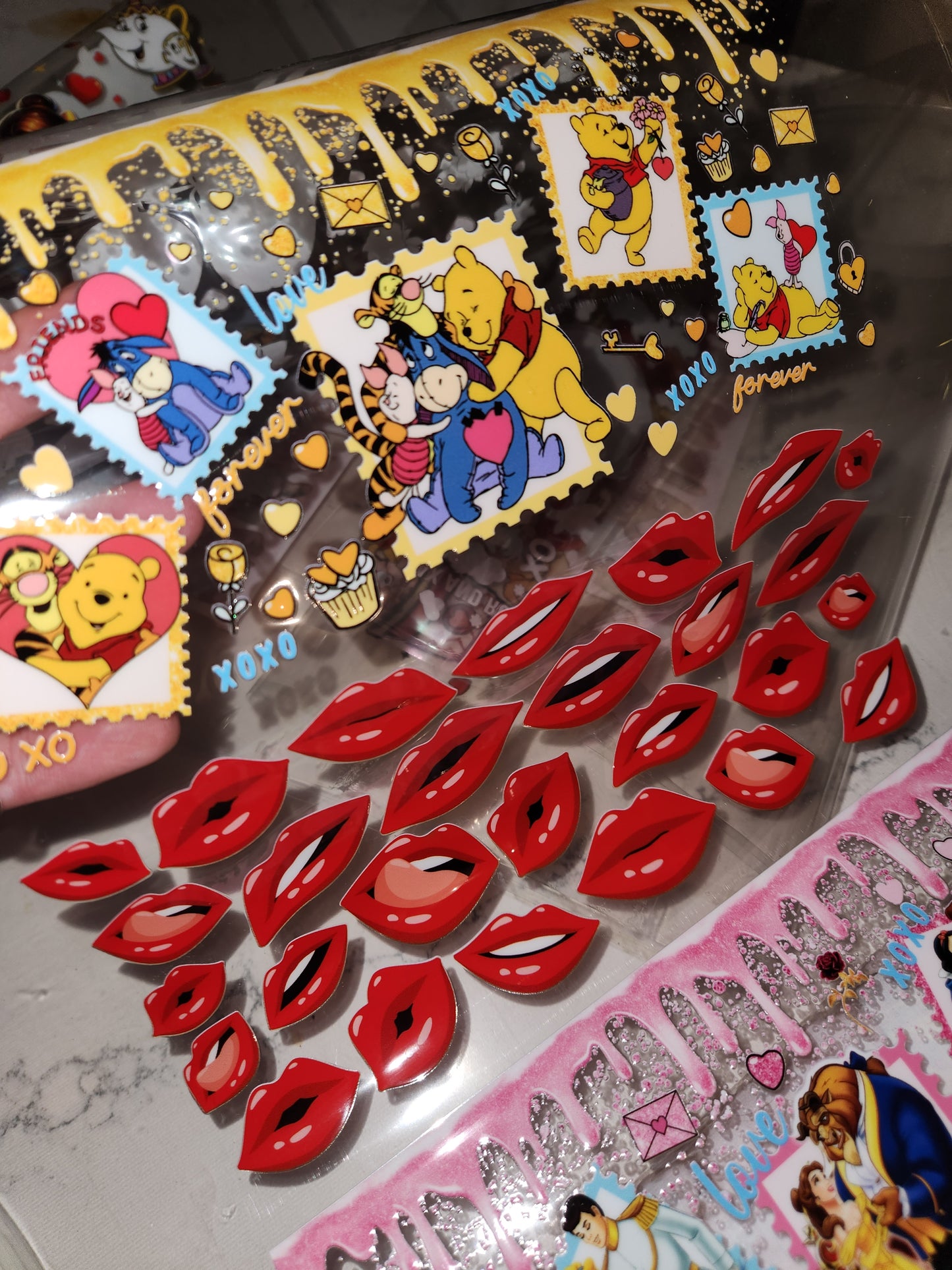 Mixed Bundle of 2026 newest Valentines day drop! 20 dtf transfers 5 uvdtf decals Mixed sizes $10